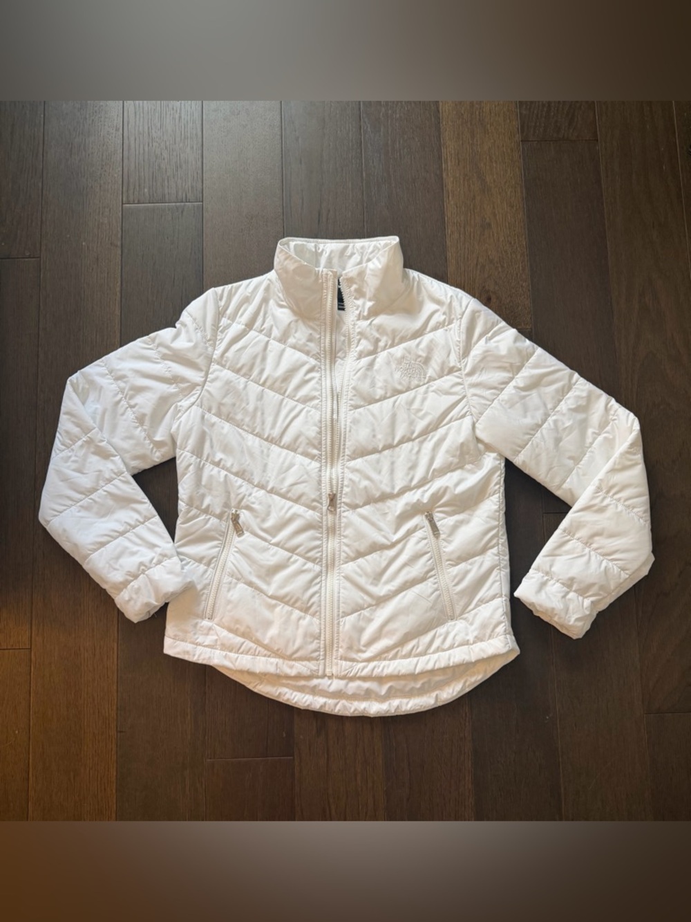 The North Face White Chevron Quilted Insulated Jacket NWOT